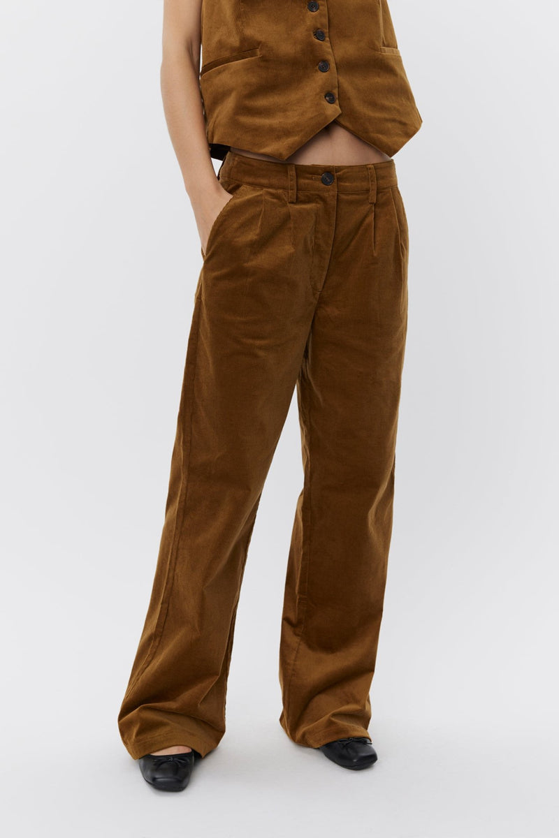 Cord Trouser in Mustard