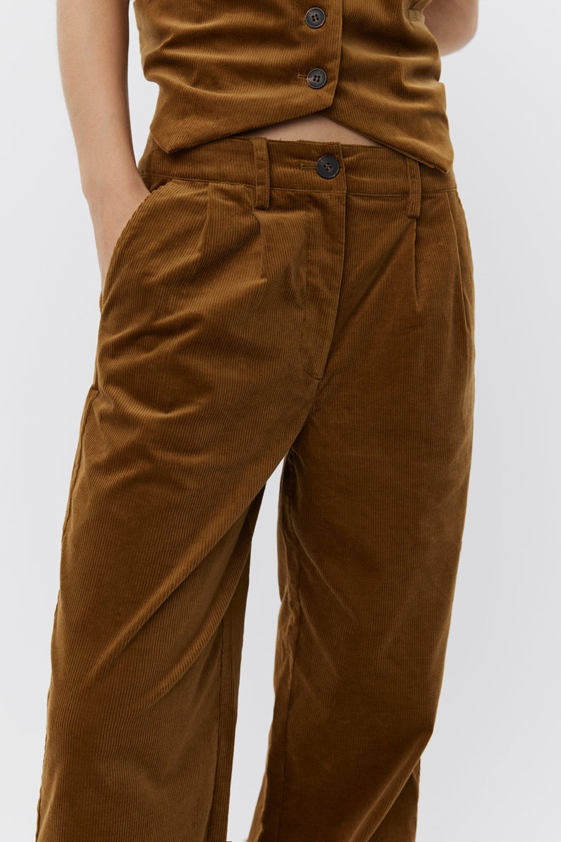 Cord Trouser in Mustard